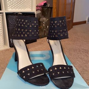 Nicole Bethany Black Open Tow Heel